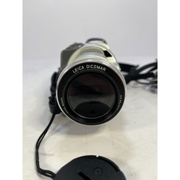 Panasonic Palmcorder PV-DV953D 2.5" Display 3MP MiniDV Camcorder HUGE Bundle - Picture 5 of 16